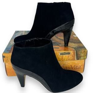 NEW Bella Vita Black Suede Booties Size 9.5 Leather Ankle Boot Heels mock croc